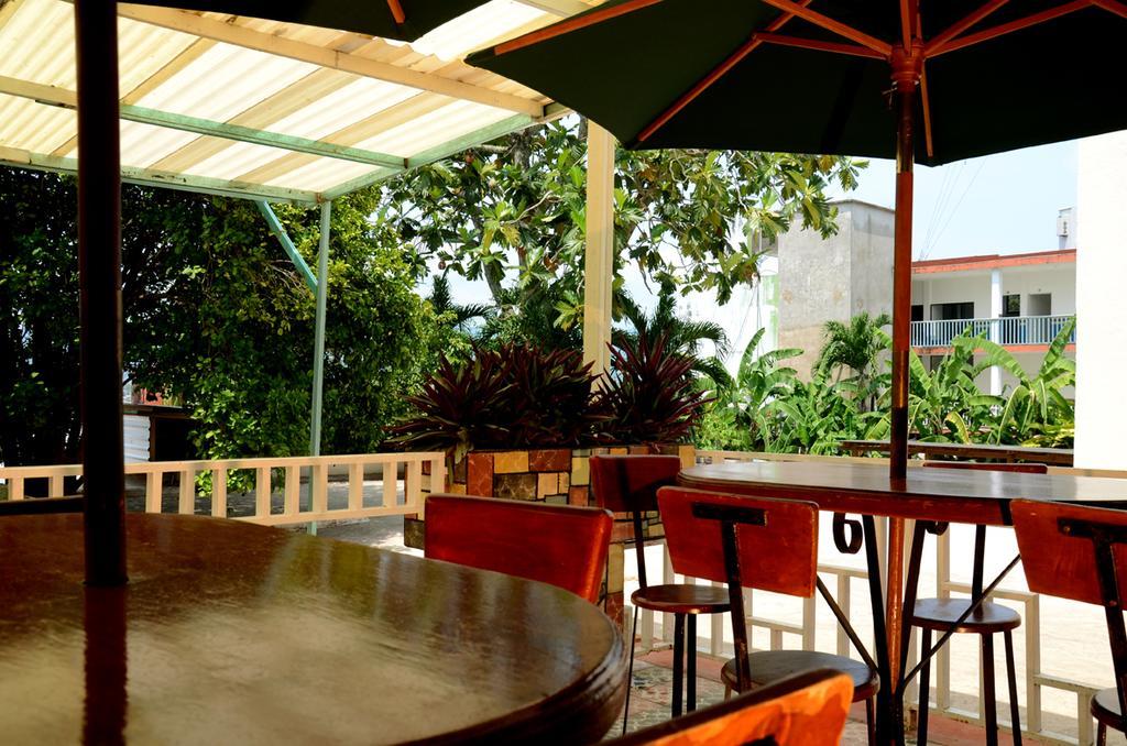 Hotel ปาเลงเก ภายนอก รูปภาพ